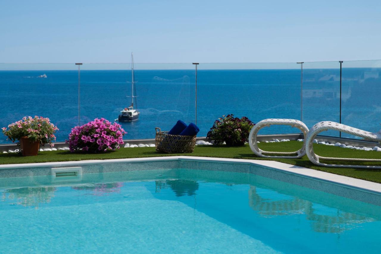 Felini Palace Agia Pelagia  Exterior foto
